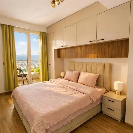 Apartman Sky Comfort, Parking, & Fitness, Airport