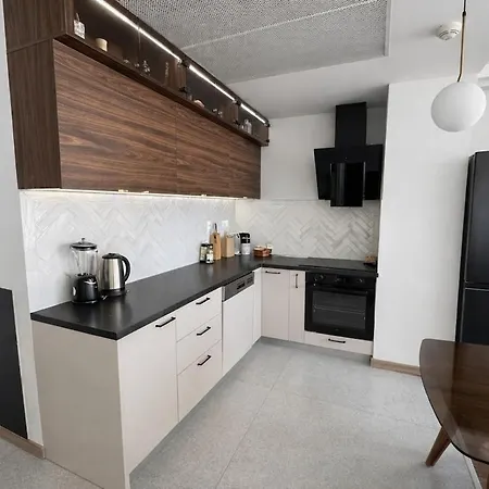Apartman Sky Comfort, Parking, & Fitness, Airport Skopje